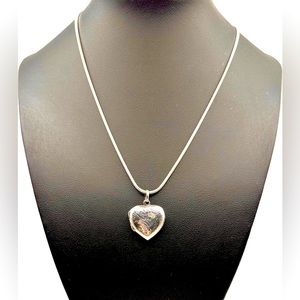 Very Cute Heart Pendant Locket, 925A Silver, w/925 Silver Necklace, Excel Cond